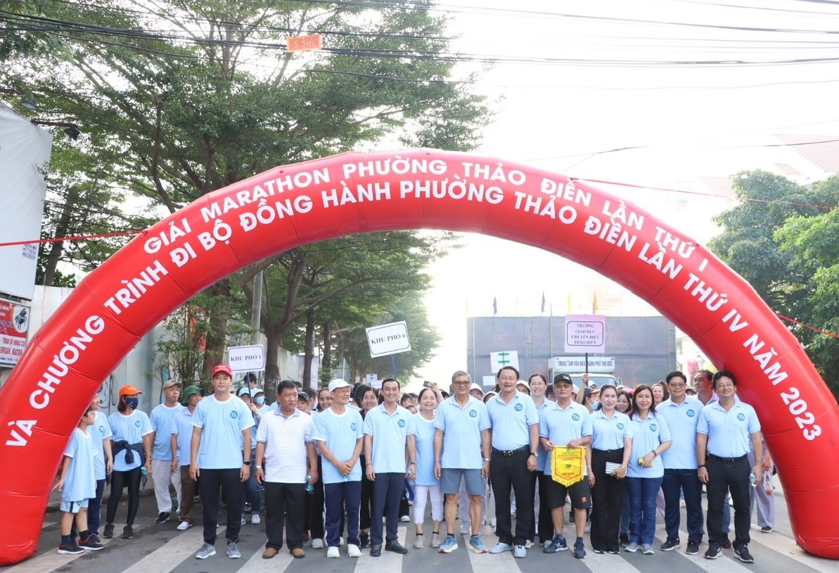 Hơn 200 sinh viên 365bet de
. Hồ Chí Minh tham gia giải Marathon phường Thảo Điền lần thứ I