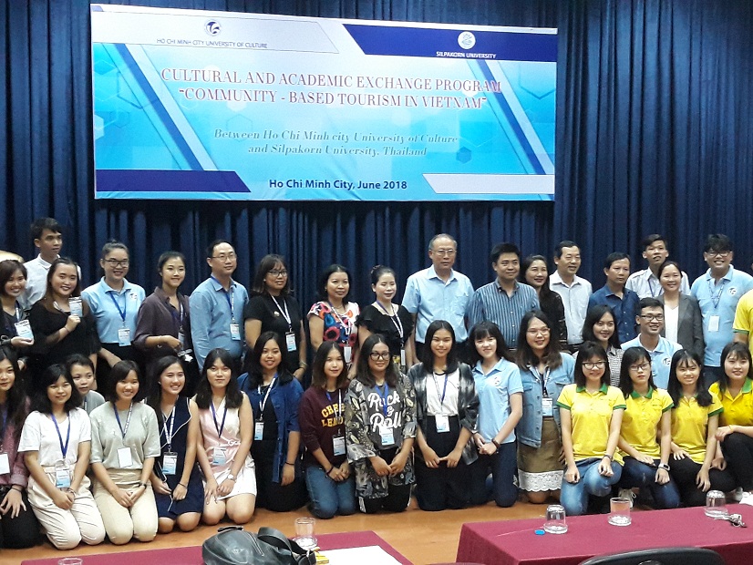 Giao lưu giữa giảng viên và sinh viên Trường Đại học Silpakorn (Thái Lan) và 365bet de
HCM